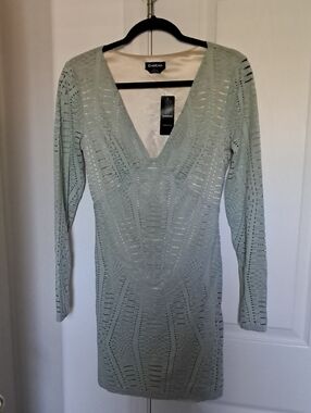 bebe Mint Green Long Sleeve V-Neck Knit Dress
